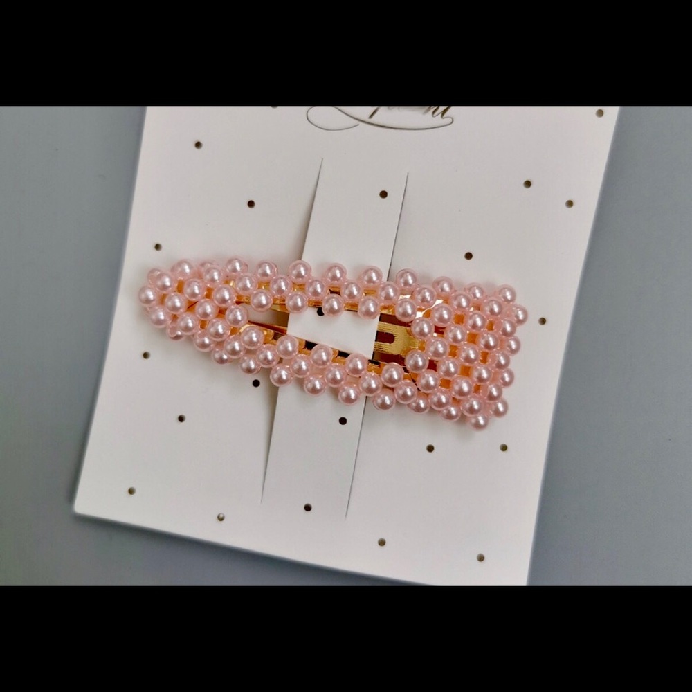 New bonpoint girls pink pearl hair clip